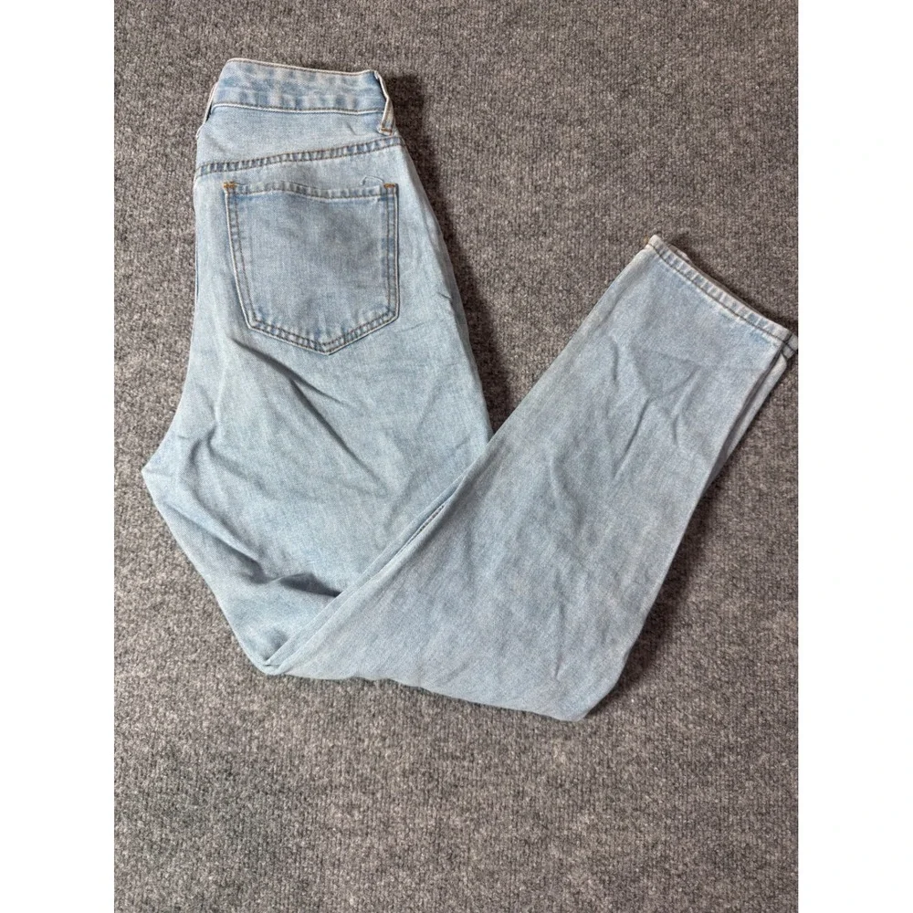 S.O.N.G. Classic Mom Jeans Size 3/26‎ Light Wash Distressed Ripped Denim